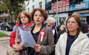 chp zonguldak kadin kollarindan istifa xWYQtC15.jpg