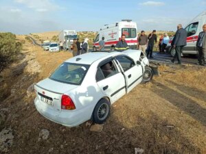 mardinde trafik kazasi 4 yarali t31OYNyf.jpg
